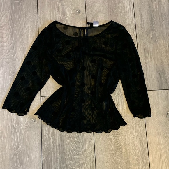 Polka dot black mesh crop top - Picture 3 of 4